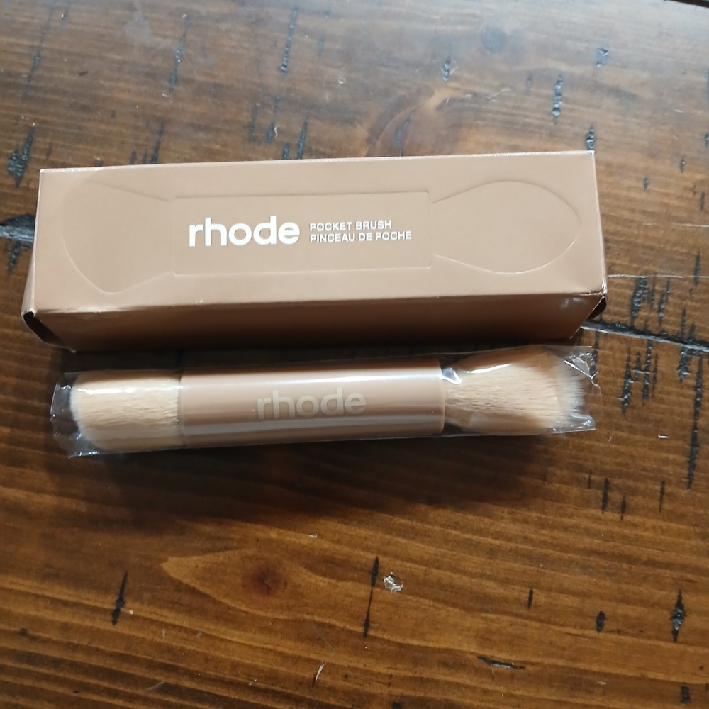 NIB RHODE double ended pocket makeup brush travel vacation bronzer blush powder